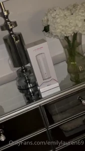 Hi my dirty little sluts i m ready to play