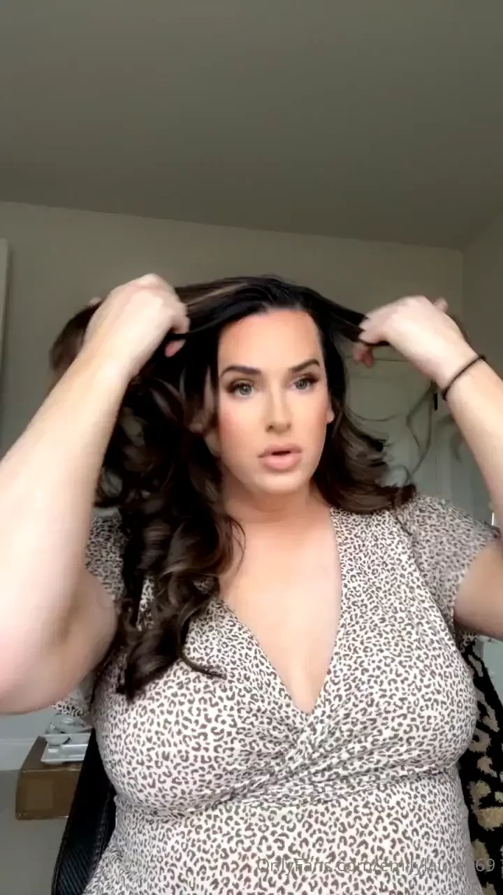 I m so horny happy saturday 