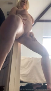 Let s play a game i want to know how many of my vips know my height part 4