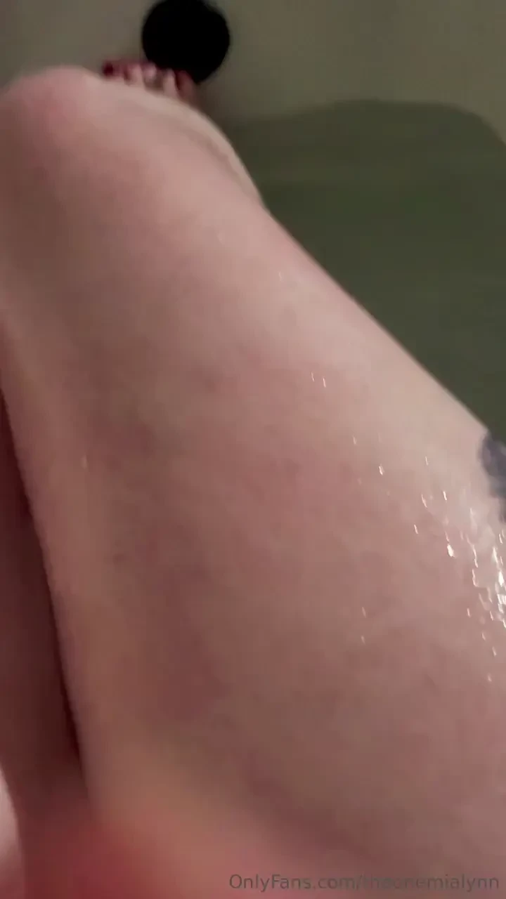 Tip 5 to see my pussy right now 