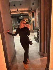 I feel like a queen of the evening
