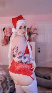 Happy holidays i hope you all are having a wonderful holiday season