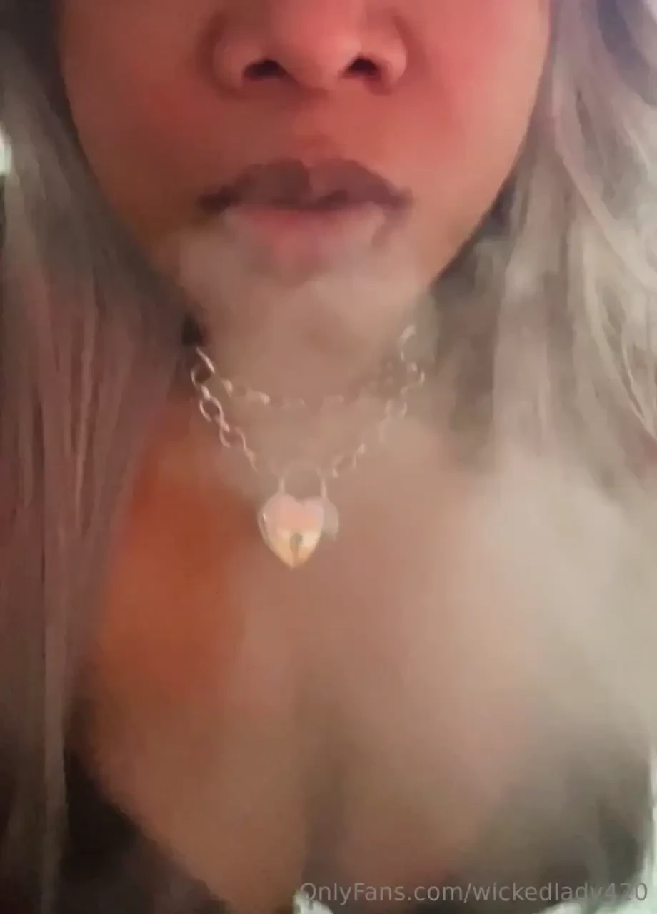 When it s late and no one wants to play so i have to play pretend 