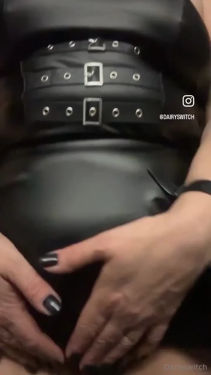 Sunday shenanigans step over to my vip for more dairyswitch2 