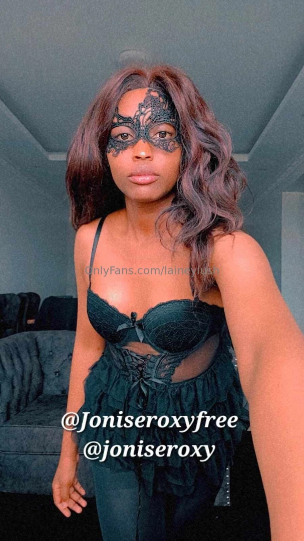 Sub and get your dick wet free to follow joniseroxyfree anal loving 