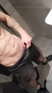 Horny in the locker room of the gym you want a personal video send me