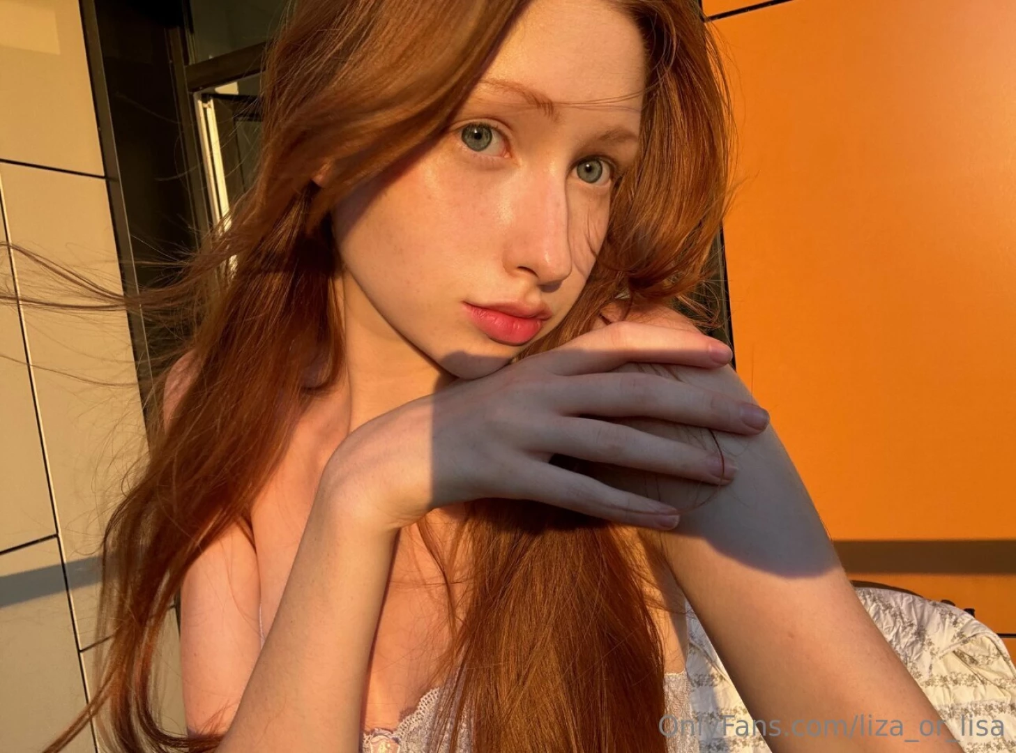 Describe yourself in three words part 1 