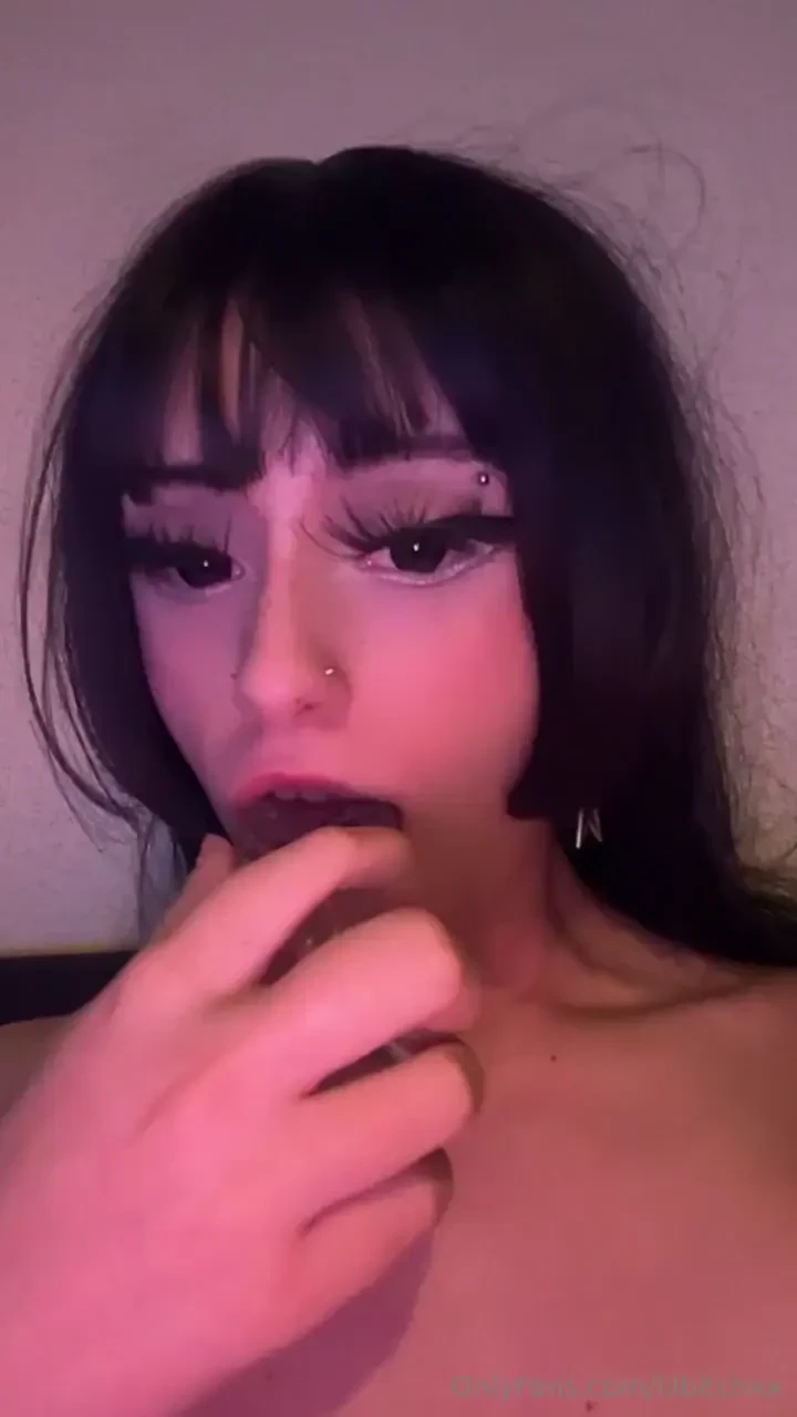 Does anyone want to play do you want to see full video 