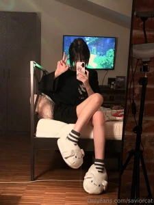 Hewwo so i bought scented candles and now my room smells like white part 1