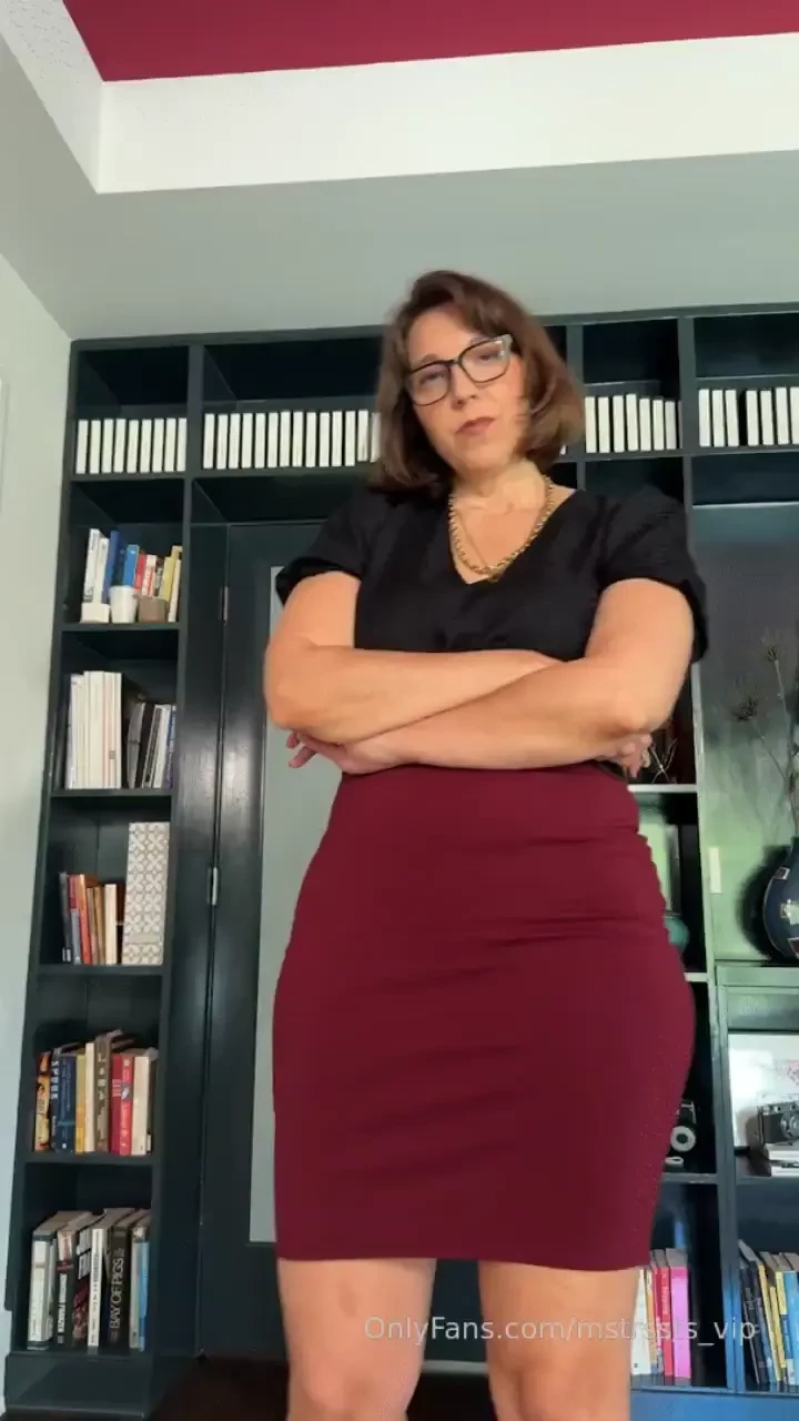 I have a spicy story coming to your inbox today do you like getting in 