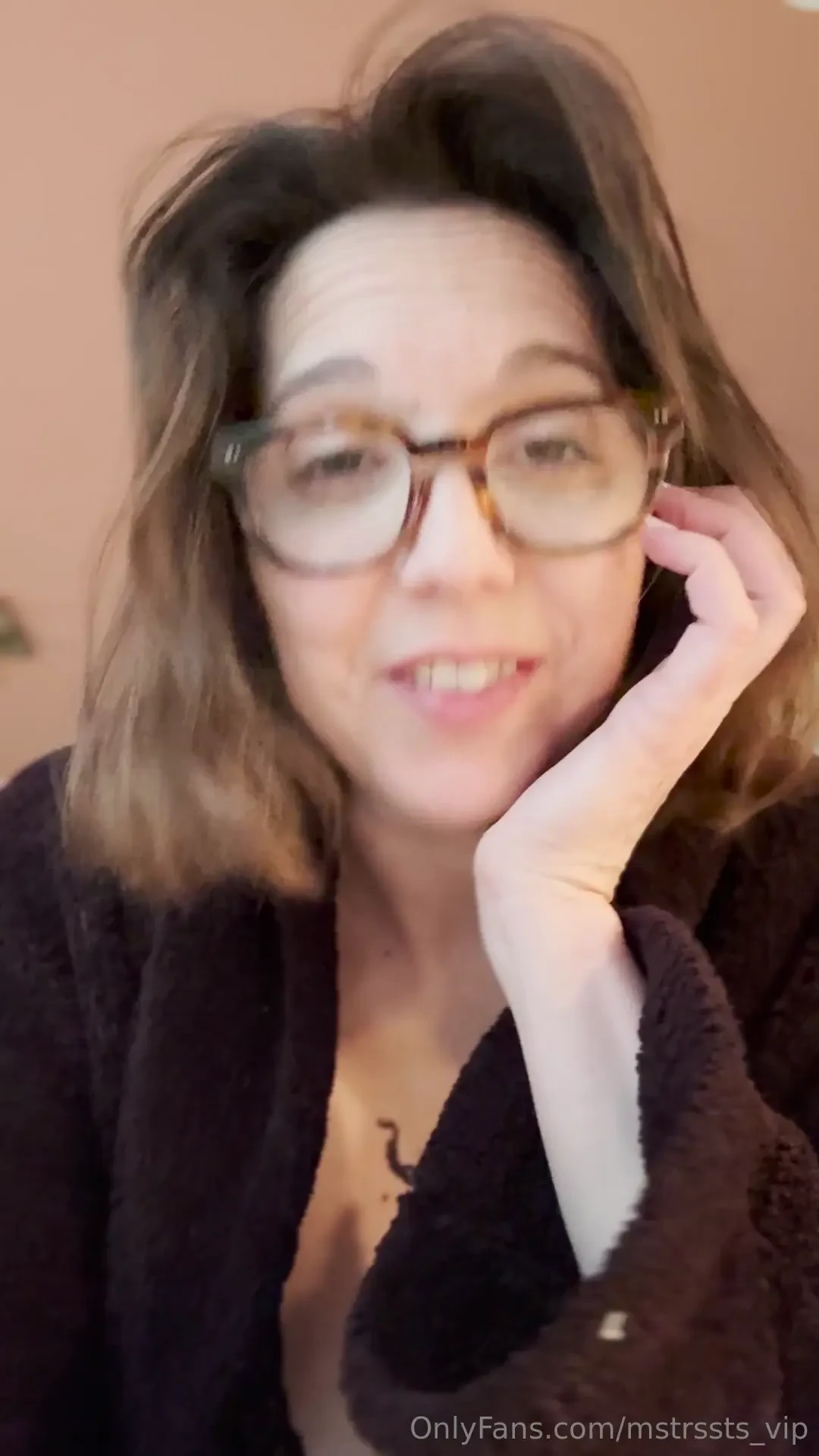 Good morning meet me in bed after you grab some coffee babe 