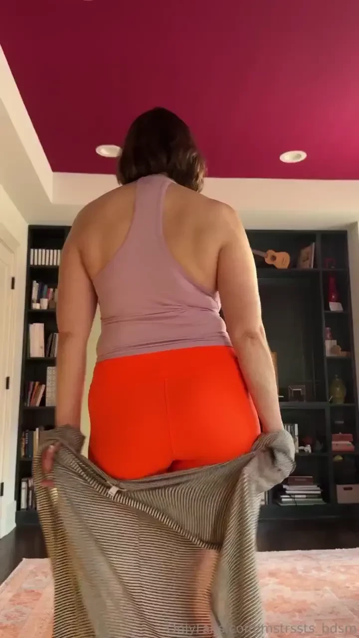 Did you book a one-on-one yoga session with me check your messages for 