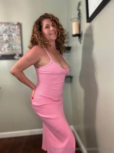 You deserve to feel special tonight and i m here to make that happen