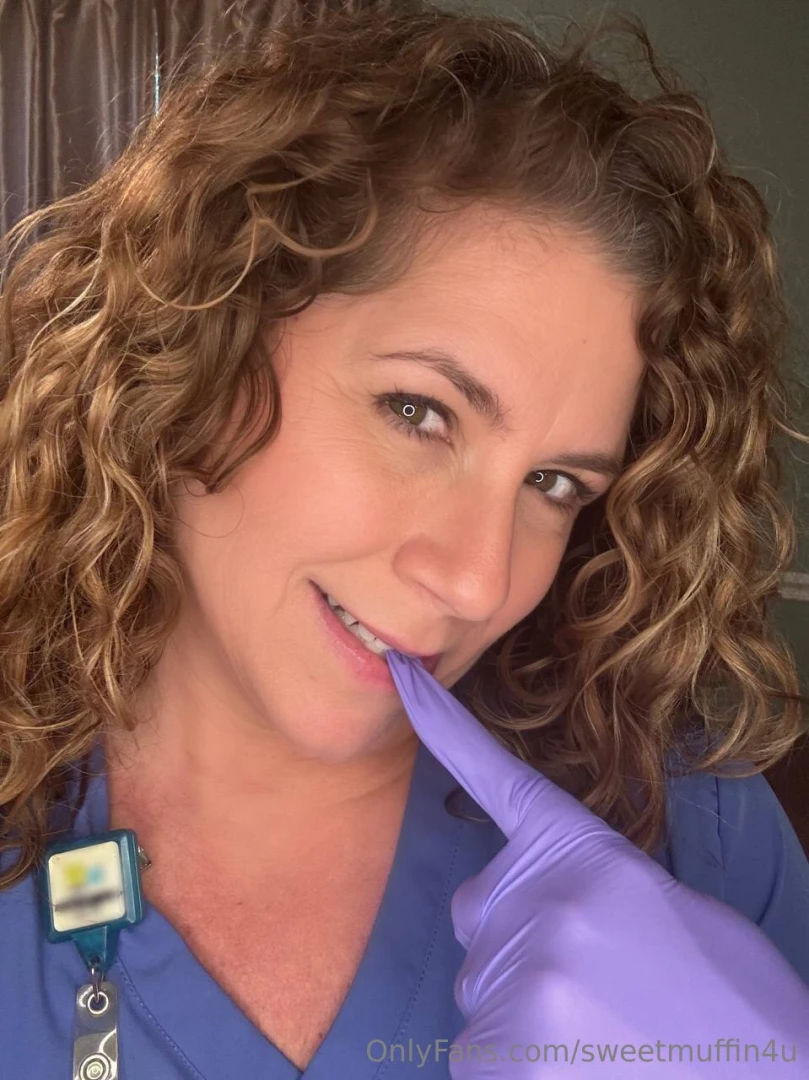 Can you rate my smile on a scale of 1 to 10 