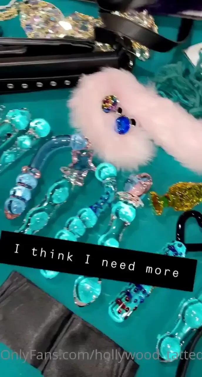 Watch me play with myself tonight with my new toys hollywood2323 