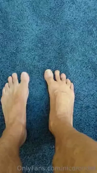 Now if you have a thing for feet you will like this part 1 