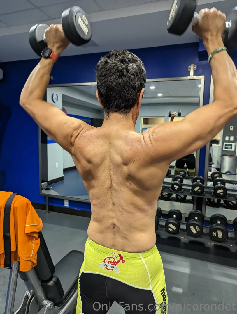 Lighter weights and slower motion help working the stabilizer muscles part 2 