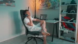 I work as a call girl and today was my usual day i was supposed to