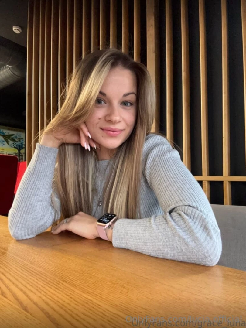 Cutie grace_luna loves getting her little pussy kneaded this angel part 8 