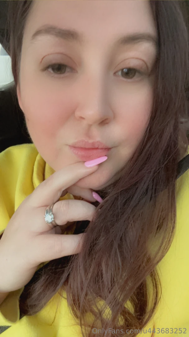 This cold weather got me wanting cuddles baby 