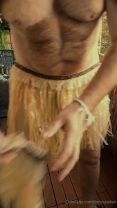 Posing dancing and masturbating in my hawaiian grass skirt outfit yeah