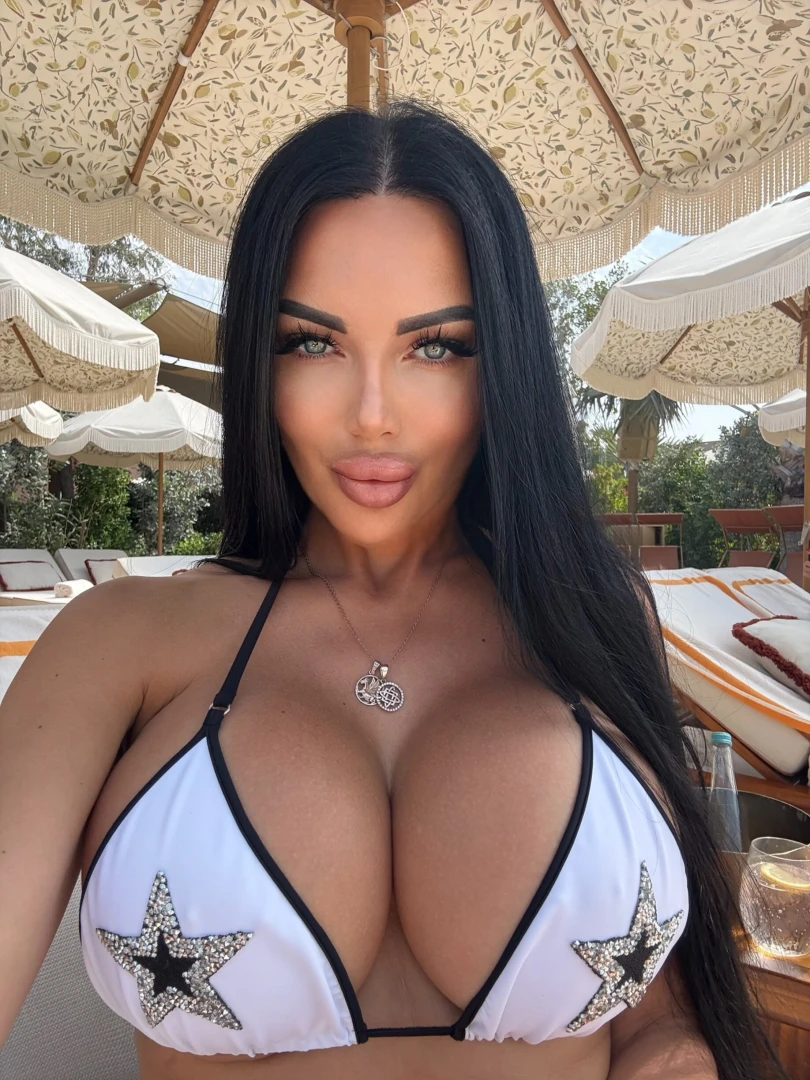 I m finally at home so i can make for you all content write me in dm 