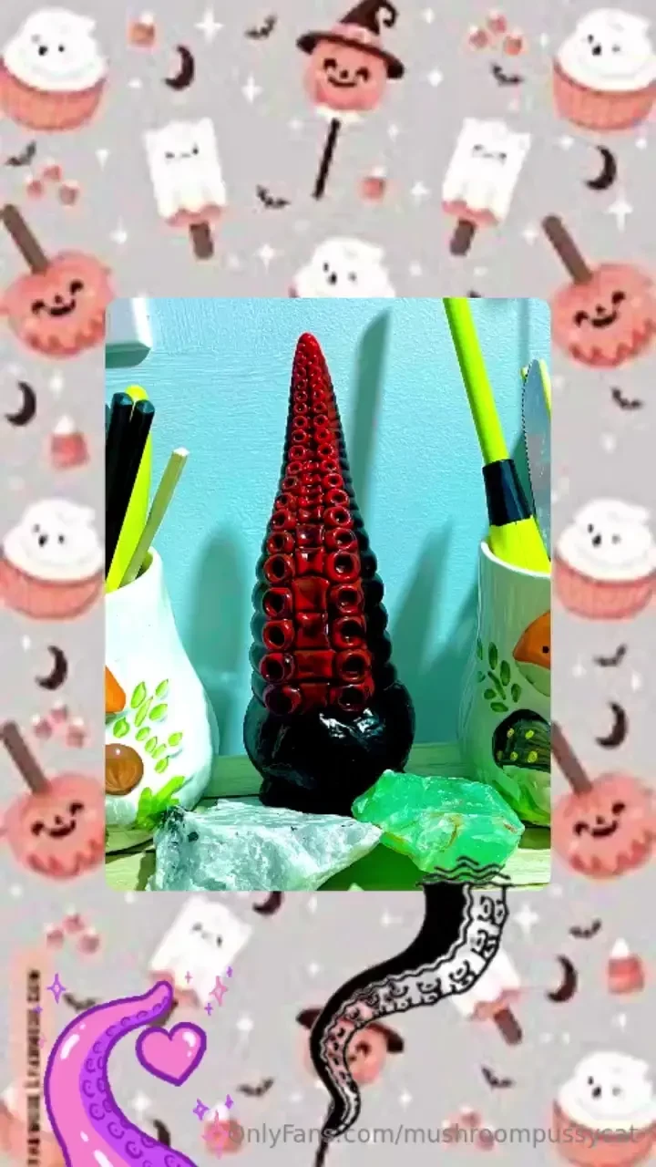 The amount of tentacle p0rn i ve been watching is outrageous i want to 