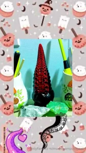 The amount of tentacle p0rn i ve been watching is outrageous i want to