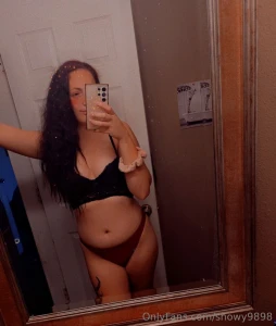 Thick thighs pretty and nice