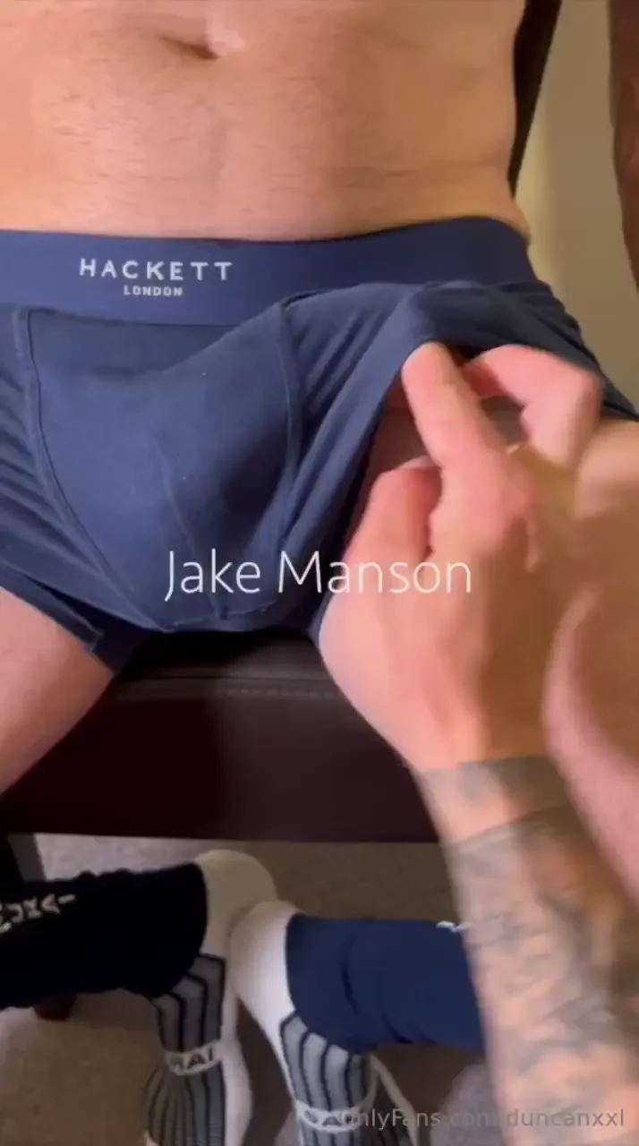 Watch the hot man jakemanson eat a big load of my man cream 