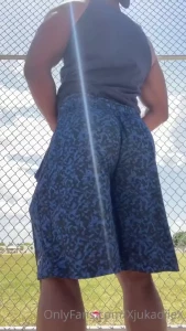 It was sunny and windy and perfect out so i figured why not moon yall