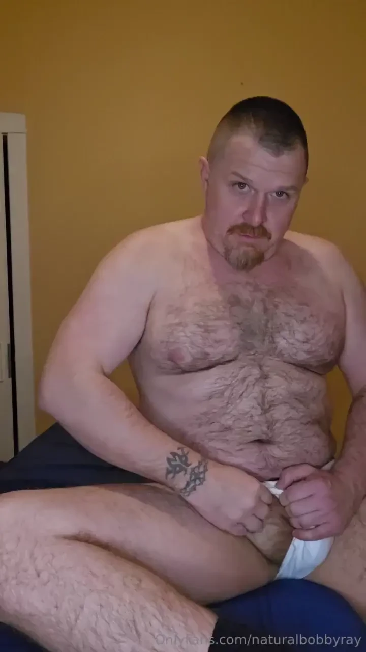 Who wants to rub me on my table 