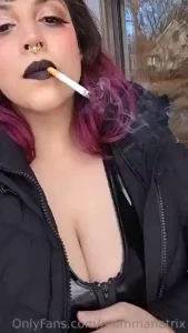 This one is for all you smokers