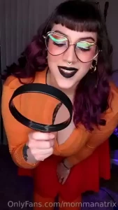 Jinkies tip this if you want me to do other cosplays