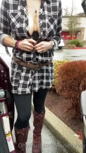 Happy friday my freaky friends