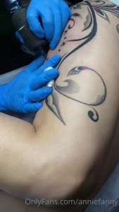 First hour of my all day tattoo i ll be in the chair 6-8 hours today