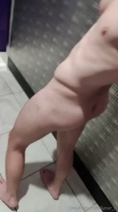 Legs and core day at the gym what do we think hoping to see some