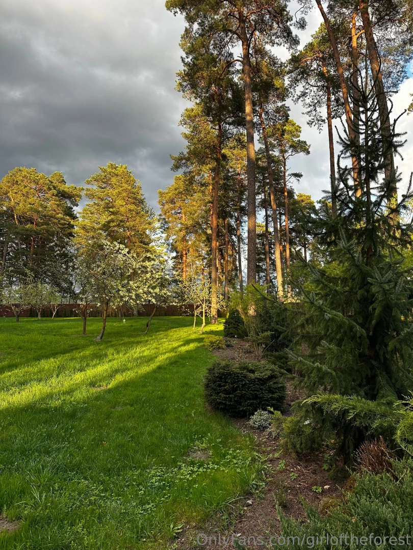 Today dasha and i worked a lot she worked and i walked around and part 5 