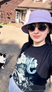 Guys who enjoy my nude pics i m so sorry i ve been working for three