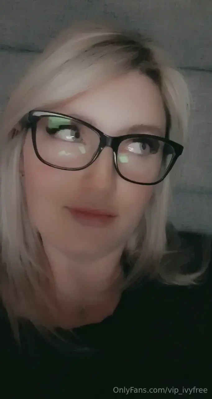 I often get told i have seductive eyes 