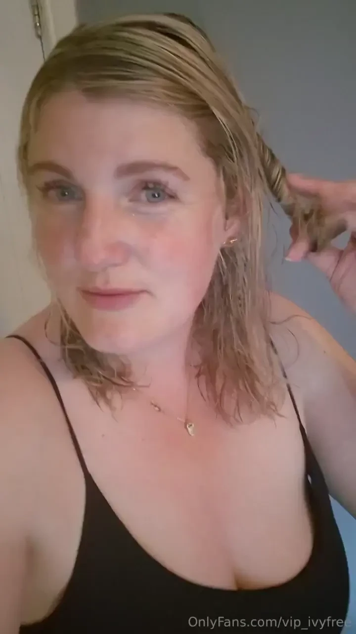 Shy with a naughty side 