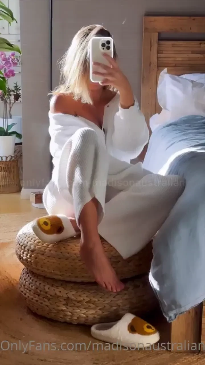 I can t help it dangling my slippers for you makes me horny 