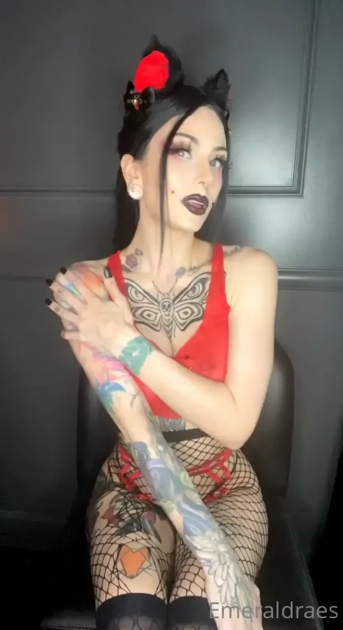 Am i cute enough to tip today 