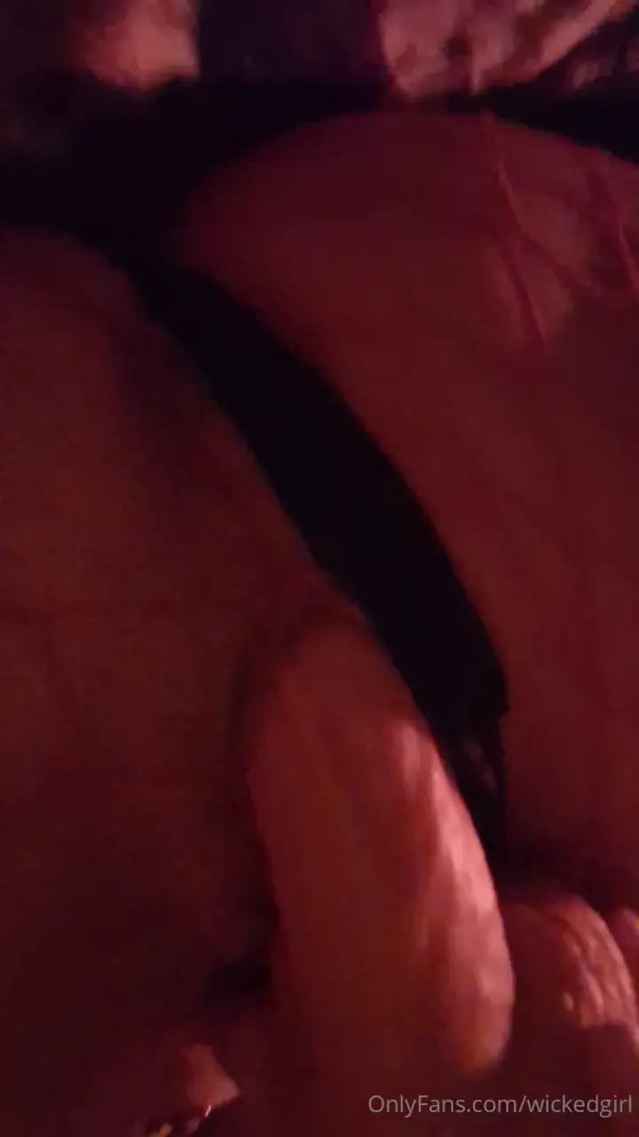 Popping in to say i m sorry bc i ve been so busy with school n to show part 1 