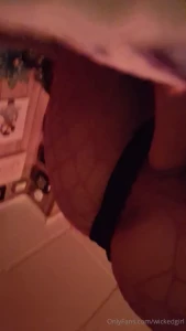 Popping in to say i m sorry bc i ve been so busy with school n to show part 4