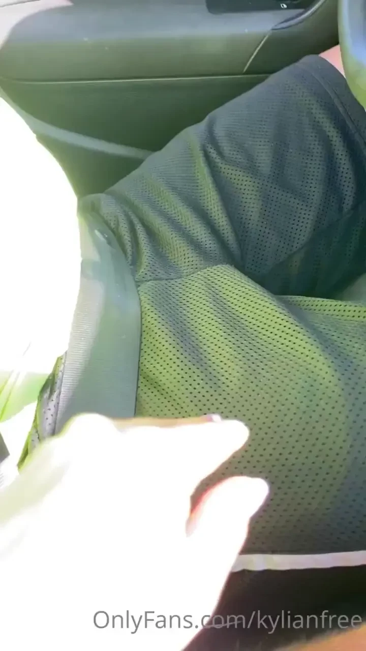 Part 2 available on my vip account the hottest uber kylianfitt 