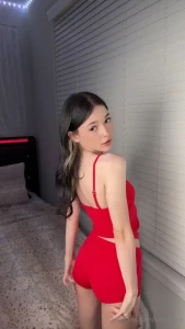 How does red look on me i need your unfiltered opinion