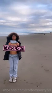 I m staying in a beach cabin tonight making custom content all night