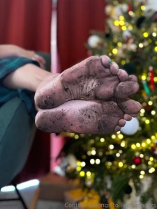 Merry christmas everyone it s officially christmas for me as i part 3