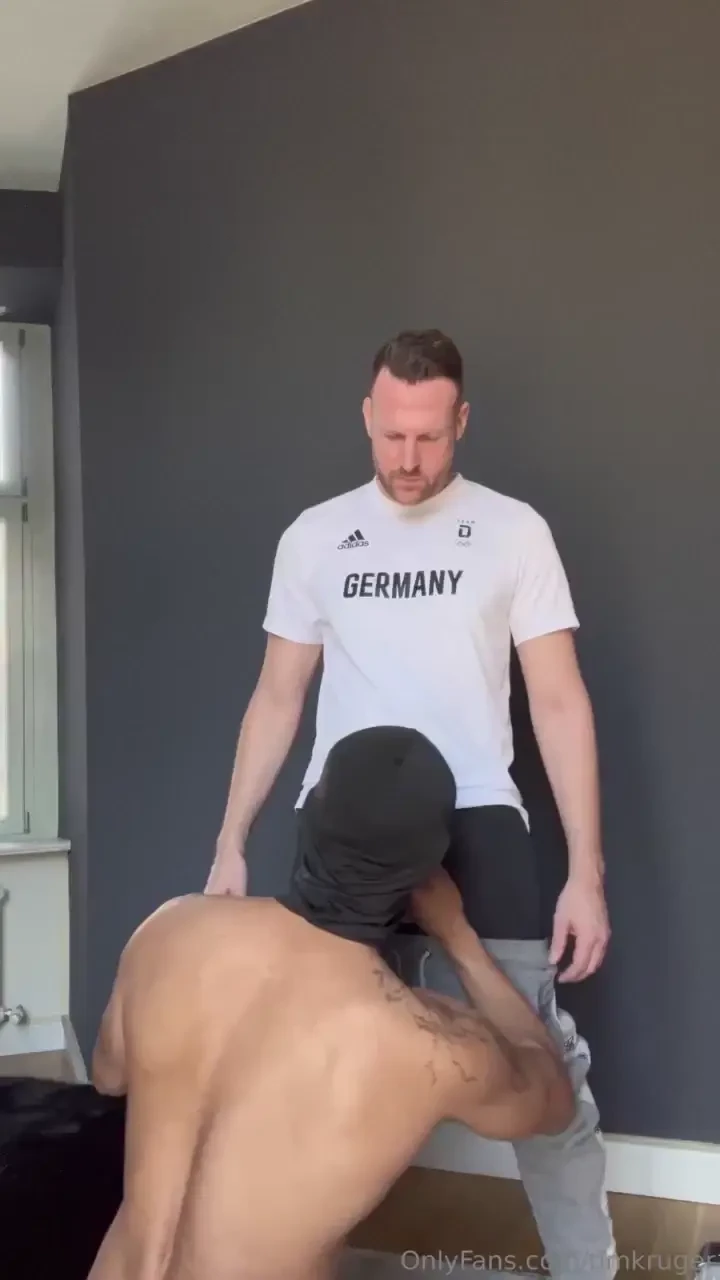 Getting my balls drained by the handyman rafatwunkxl did a good job 